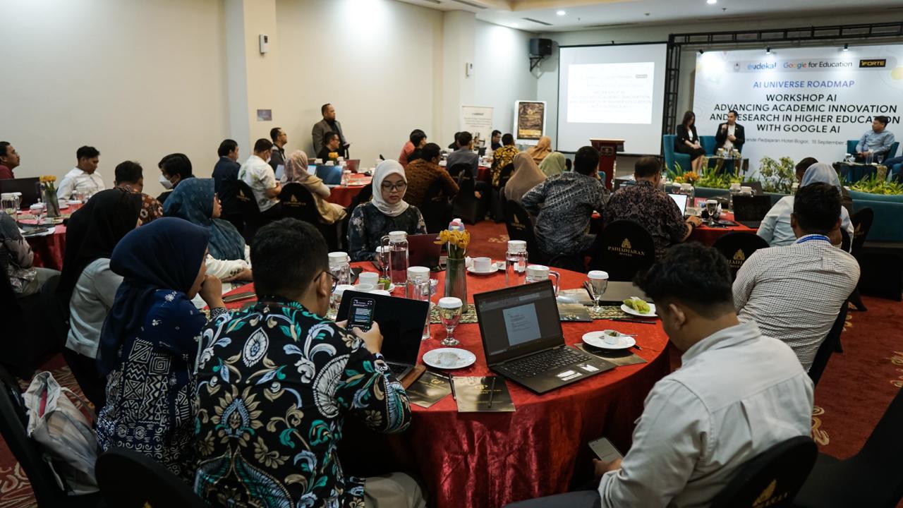 CEO Eudeka Luncurkan Kihajar.id di Bogor dan Garut: Solusi Kesiapan Kerja Mahasiswa dan Capaian IKU 1 Kampus Lewat Pelatihan AI Terapan 2 Suasana ruangan pertemuan Workshop AI Advancing Academic Innovation di Bogor